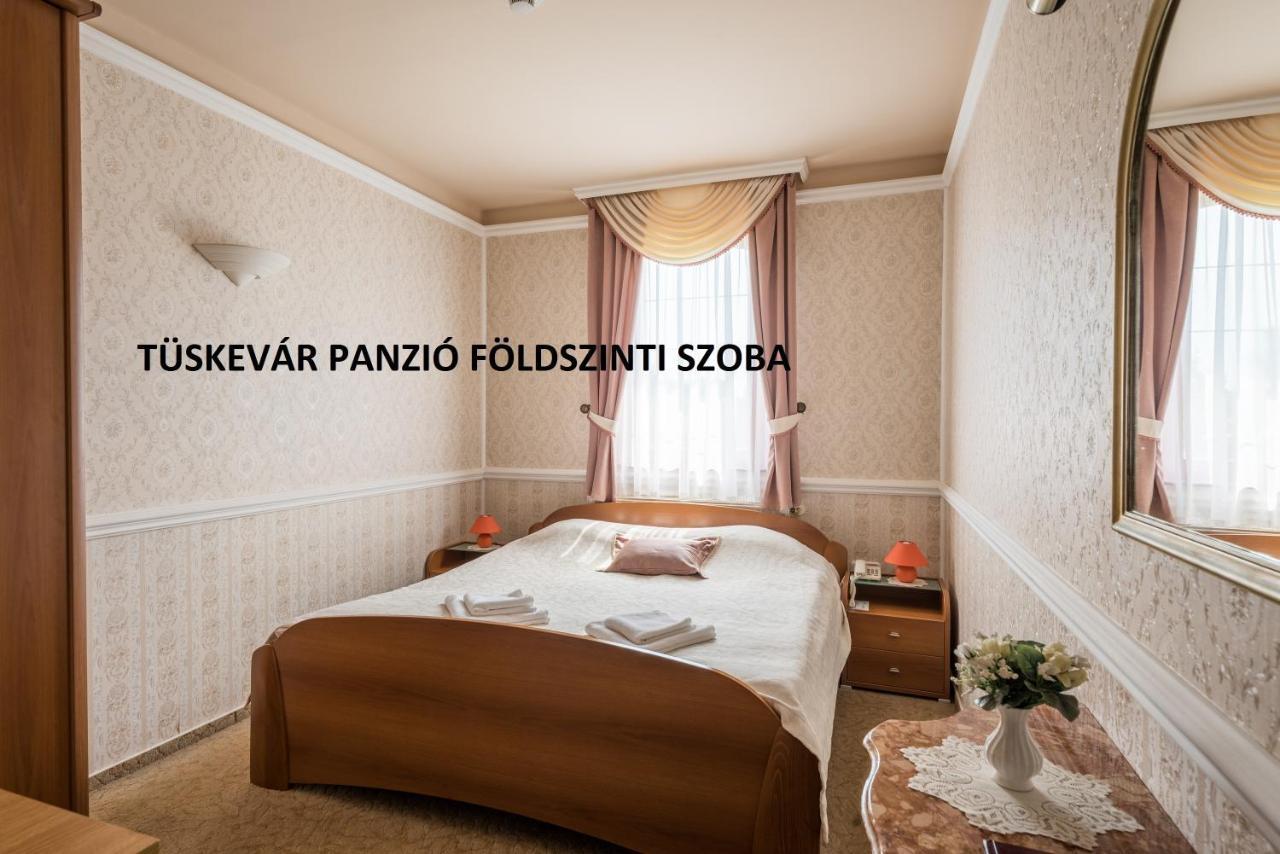 Hotel Bíbic és Tüskevár Étterem és Horgásztó Nyíregyháza Esterno foto